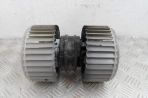 Изображение товара 189271 - 00189271 ventilyator otopitelya (motorchik pechki) Toyota Carina E
