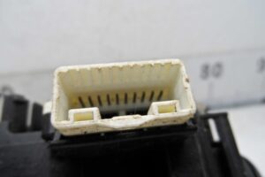 Изображение товара 189397 - 00189397 pereklyuchatel podrulevoj (strekoza) Subaru Tribeca 1