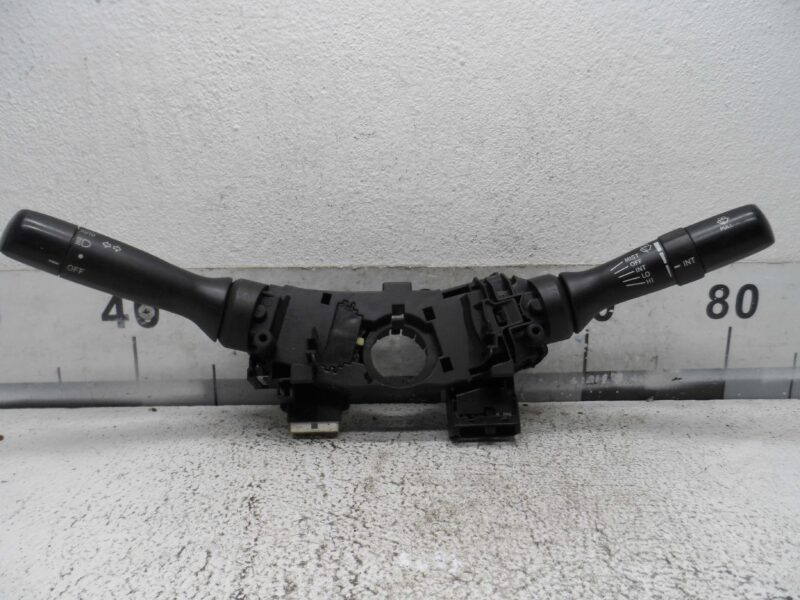 Изображение товара 189397 - 00189397 pereklyuchatel podrulevoj (strekoza) Subaru Tribeca