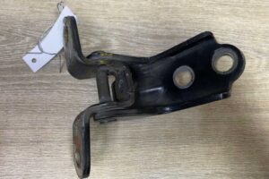 Изображение товара 189921 - 00189921 petlya dveri perednyaya 1