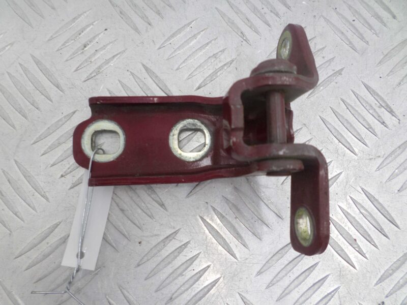 Изображение товара 190136 - 00190136 petlya dveri zadnyaya