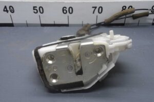 Изображение товара 190272 - 00190272 zamok dveri zadnej levoj 1