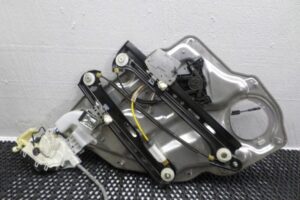 Изображение товара 192249 - 00192249 steklopodemnik zadnij pravyj 2