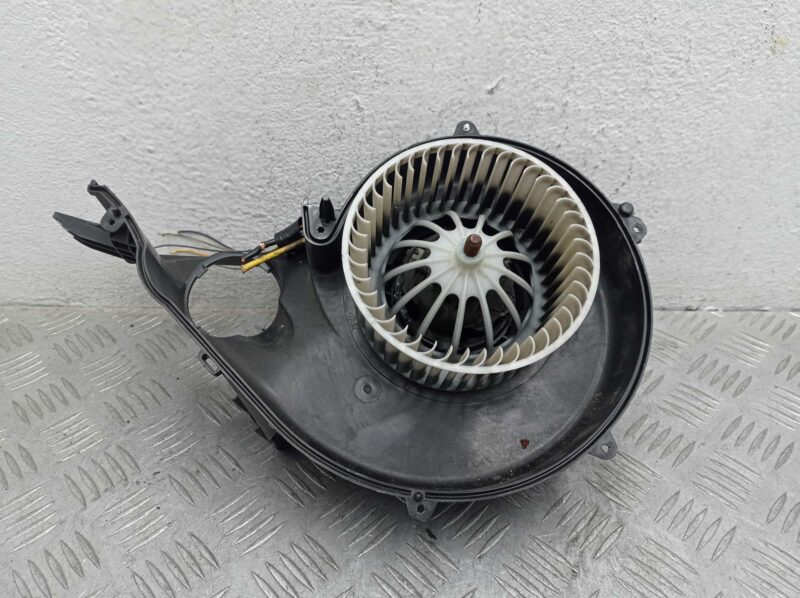 Изображение товара 193213 - 00193213 ventilyator otopitelya (motorchik pechki)