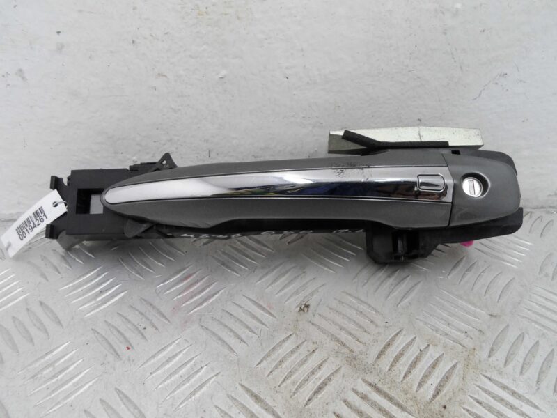 Изображение товара 194261 - 00194261 ruchka naruzhnaya perednyaya levaya