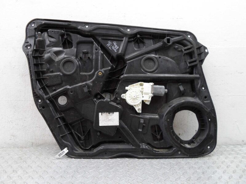 Изображение товара 194573 - 00194573 steklopodemnik perednij levyj Ford Mondeo