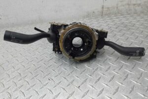 Изображение товара 195097 - 00195097 pereklyuchatel podrulevoj (strekoza) Toyota Matrix