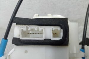 Изображение товара 196809 - 00196809 zamok dveri perednej pravoj 2