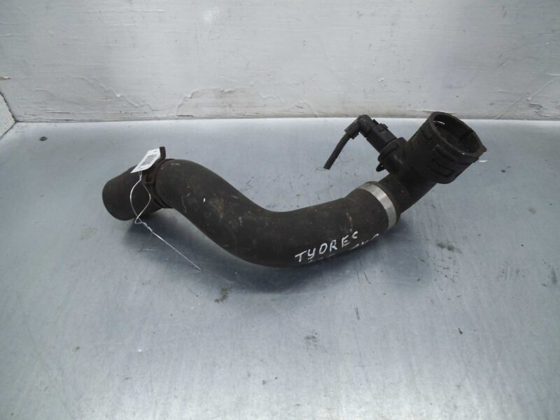 Изображение товара 197837 - 00197837 patrubok Toyota Matrix