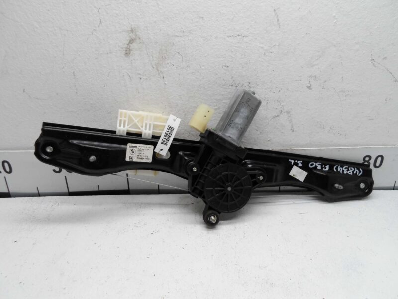 Изображение товара 198128 - 00198128 steklopodemnik zadnij levyj