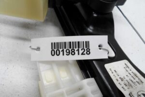 Изображение товара 198128 - 00198128 steklopodemnik zadnij levyj 3