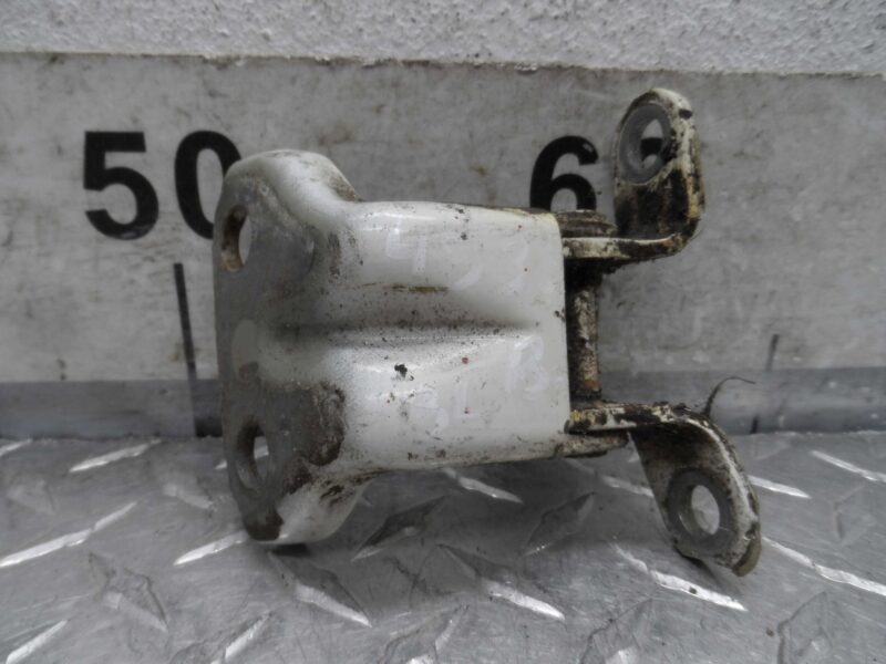 Изображение товара 203498 - 00203498 petlya dveri zadnyaya