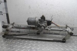 Изображение товара 204962 - 00204962 trapetsiya dvornikov Ford Kuga 2