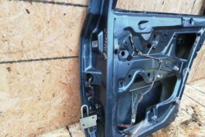 Изображение товара 206362 - 00206362 dver zadnyaya pravaya Peugeot 106 5