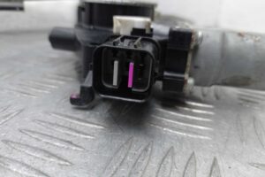 Изображение товара 208097 - 00208097 steklopodemnik perednij pravyj 3