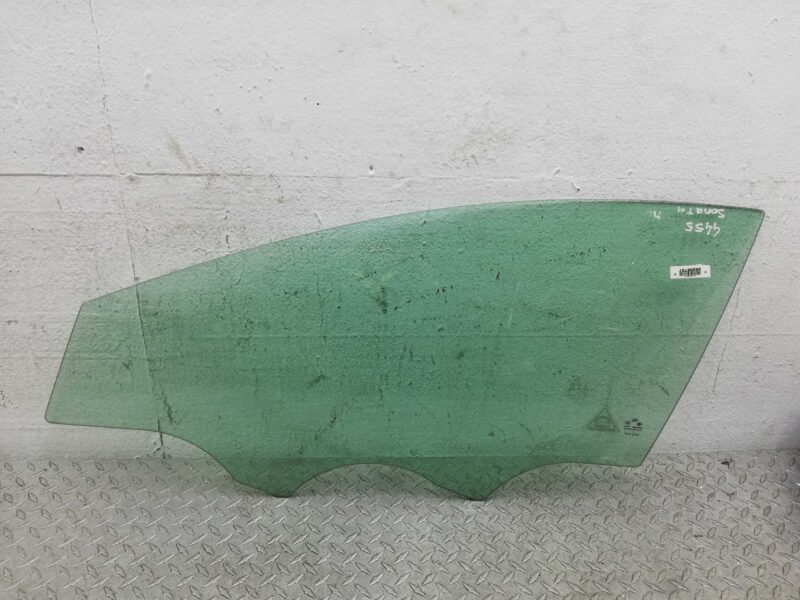 Изображение товара 208787 - 00208787 steklo dveri perednej levoj