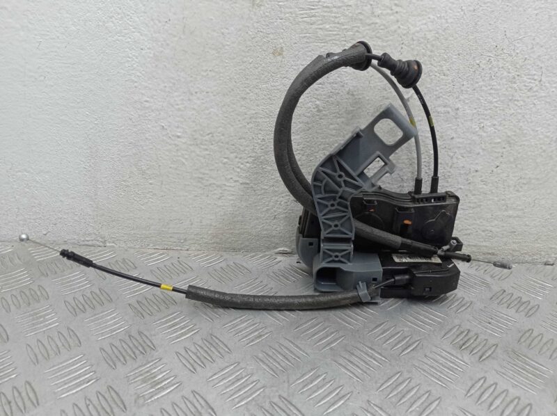 Изображение товара 209865 - 00209865 zamok dveri zadnej pravoj