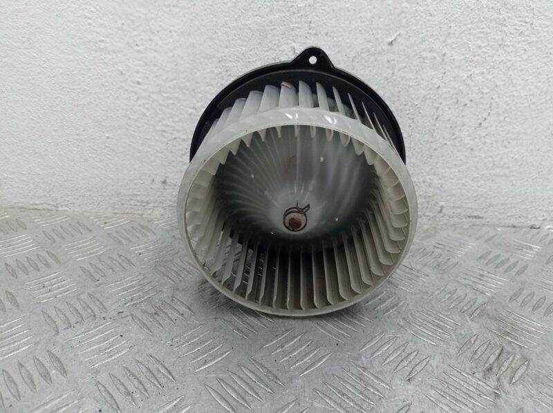 Изображение товара 210174 - 00210174 ventilyator otopitelya (motorchik pechki) Audi Q5