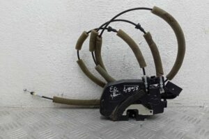 Изображение товара 211448 - 00211448 zamok dveri zadnej pravoj Toyota Hiace 3