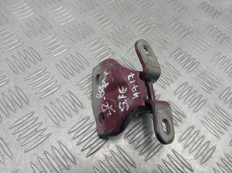 Изображение товара 213197 - 00213197 petlya dveri zadnyaya