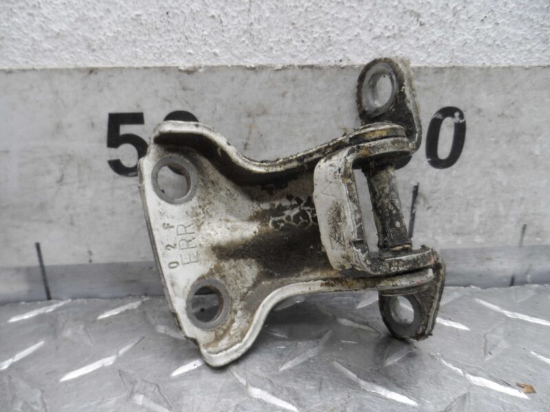 Изображение товара 213382 - 00213380 petlya dveri zadnyaya