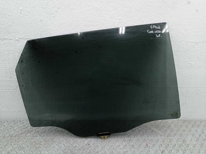 Изображение товара 213678 - 00213678 steklo dveri zadnej pravoj Audi TT