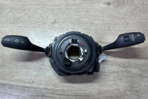 Изображение товара 218710 - 00218710 pereklyuchatel podrulevoj (strekoza) Jeep Renegade