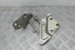 Изображение товара 224185 - 00224185 petlya kapota pravaya Toyota Matrix 1