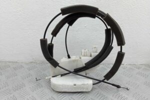 Изображение товара 227054 - 00227054 zamok dveri perednej pravoj LDV Convoy 1