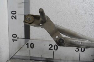 Изображение товара 228066 - 00228066 trapetsiya dvornikov Mercedes CLA 2