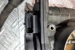Изображение товара 230188 - 00230188 zaslonka drosselnaya Toyota Hiace 2