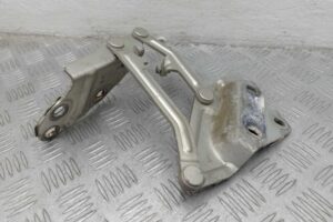 Изображение товара 233371 - 00233371 petlya kapota levaya Toyota Matrix 1