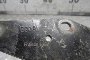 Изображение товара 240185 - 00240185 petlya kapota pravaya Ford Kuga 2