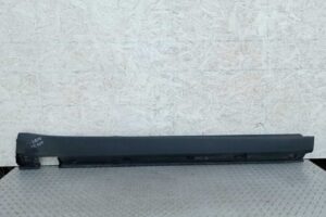 Изображение товара 240565 - 00240565 porog plastikovyj pravyj Ford Escort