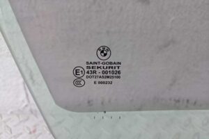 Изображение товара 240922 - 00240922 steklo dveri perednej pravoj 1