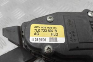 Изображение товара 241606 - 00241606 pedal gaza Toyota Matrix 2