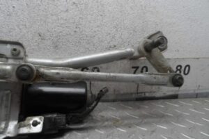 Изображение товара 242944 - 00242944 trapetsiya dvornikov Mercedes CLA 1