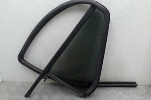 Изображение товара 245684 - 00245684 steklo dveri zadnej pravoj 1