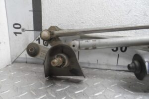 Изображение товара 246471 - 00246471 trapetsiya dvornikov Mercedes SL 2