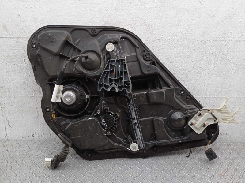 Изображение товара 246847 - 00246847 steklopodemnik zadnij pravyj