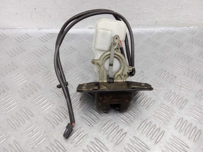 Изображение товара 249563 - 00249563 zamok bagazhnika 20240529170514