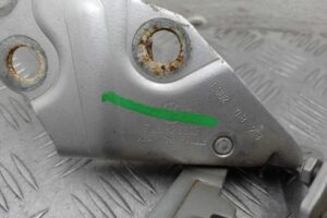 Изображение товара 249760 - 00249760 petlya kapota pravaya Toyota Matrix 3