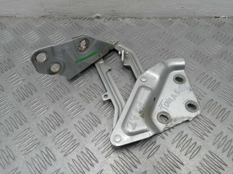 Изображение товара 249760 - 00249760 petlya kapota pravaya Toyota Matrix