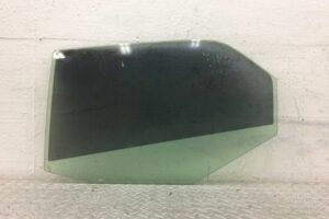 Изображение товара 257607 - 00257607 steklo dveri zadnej levoj Land Rover Range Rover Evoque20240917070938