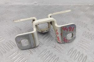 Изображение товара 258062 - 00258062 petlya dveri zadnyaya Land Rover Range Rover Evoque20241009141014