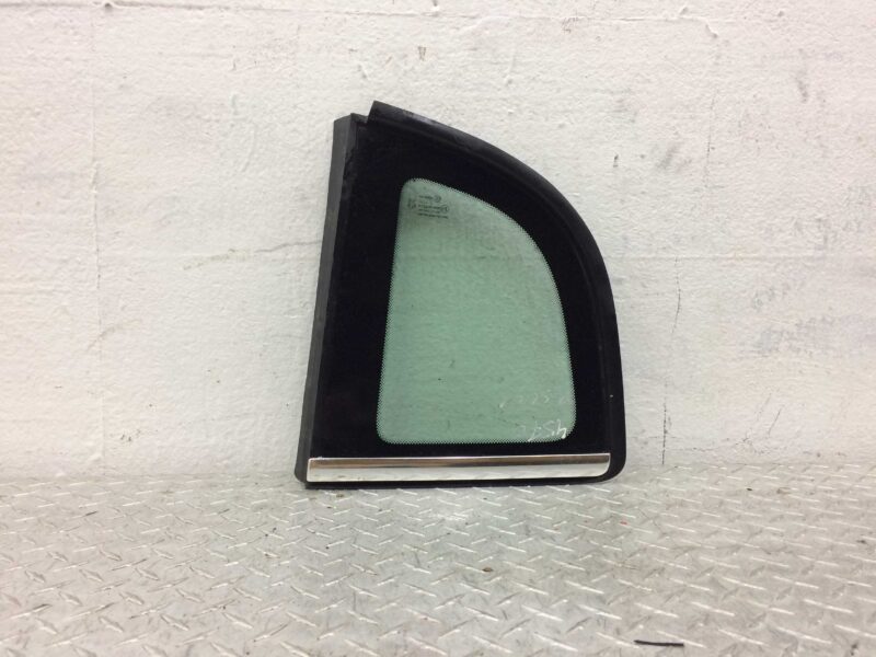 Изображение товара 260633 - 00260633 steklo kuzovnoe pravoe 20240917070919