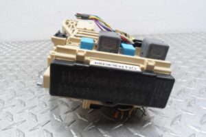 Изображение товара 20121329 - 020121329 blok predokhranitelej Subaru Tribeca 2