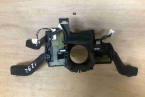 Изображение товара 1292w00000 - 1292w00000 pereklyuchatel podrulevoj (strekoza) Volvo S40 2