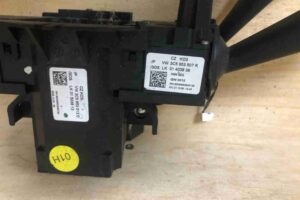 Изображение товара 1292w00000 - 1292w00000 pereklyuchatel podrulevoj (strekoza) Volvo S40 3