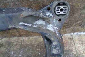 Изображение товара 12368 - 00012368 balka perednyaya Toyota Carina E 2